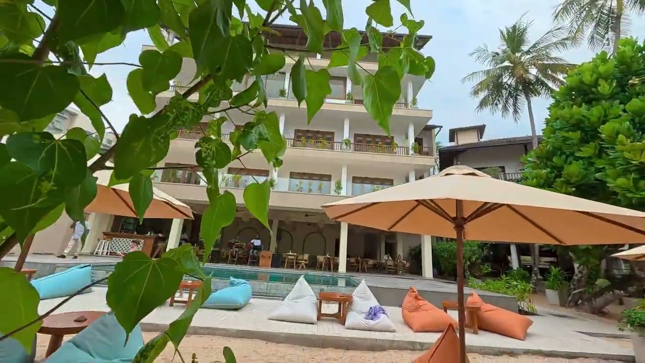 Unawatuna Beach,Kingfisher Hotel~Sri Lanka 🇱🇰-07.12-10.12.25[DJI6]