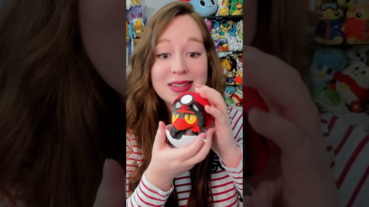 Ouverture de Pok&eacute;balls Myst&egrave;res de Peluches Pok&eacute;mon ! ✨￼