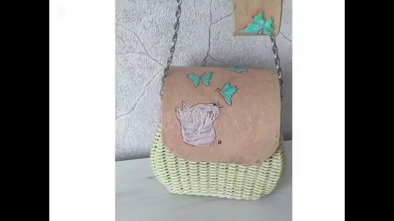 wicker bag with embossed leather 