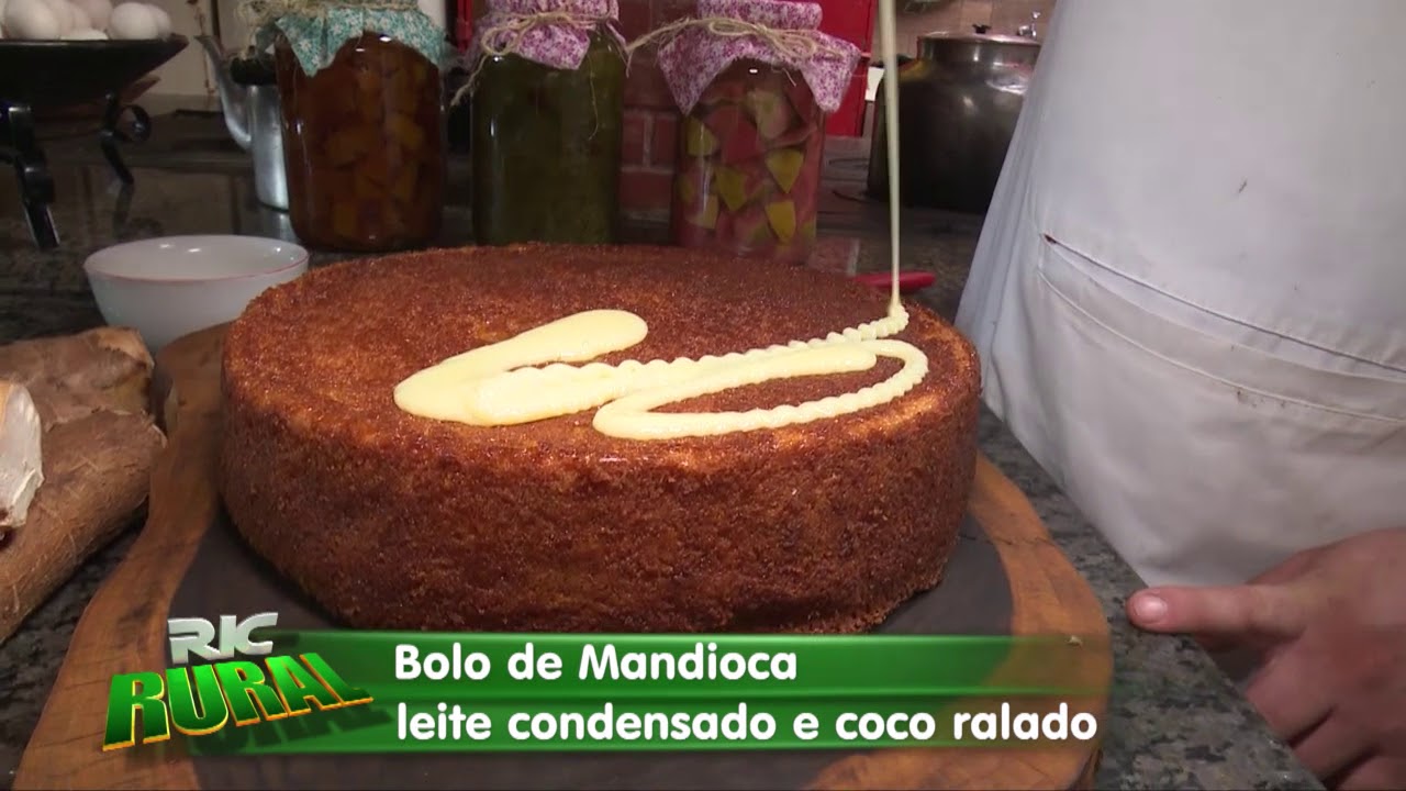 Aprenda o preparo do Bolo de Mandioca