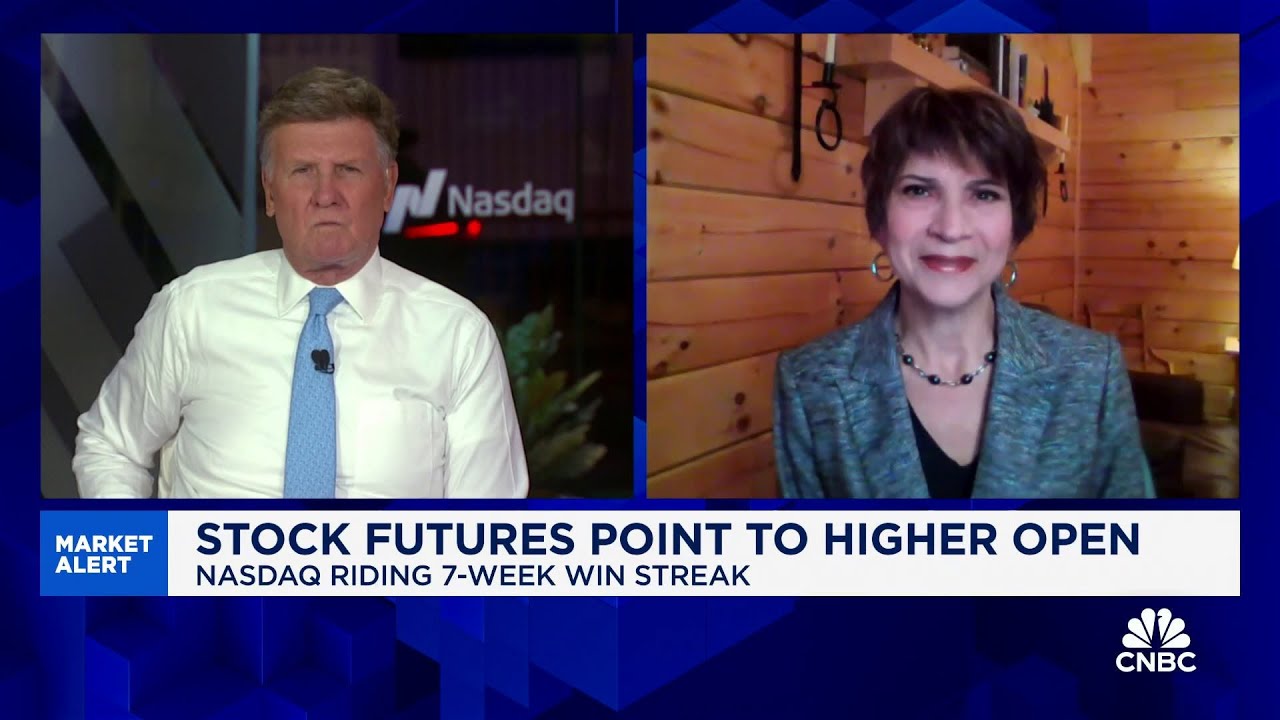 There's no need for aggressive rate cuts to stimulate the economy: Advisors Capital's JoAnne Feeney