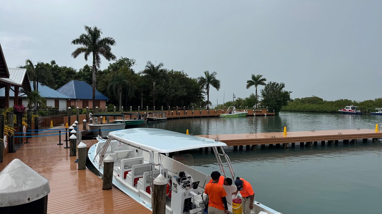 Harvest Caye, Belize