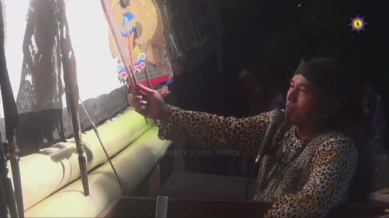 DELAY WAYANG KULIT DENGAN DALANG KI RUDI GARENG DARI BLITAR BT NIKEN SALINDRY 