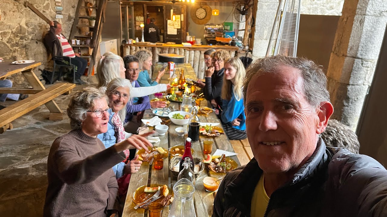 Camino Primitivo de Oviedo a Santiago día 6 de Fonsagrada a Vilar de Cas 35,8 km