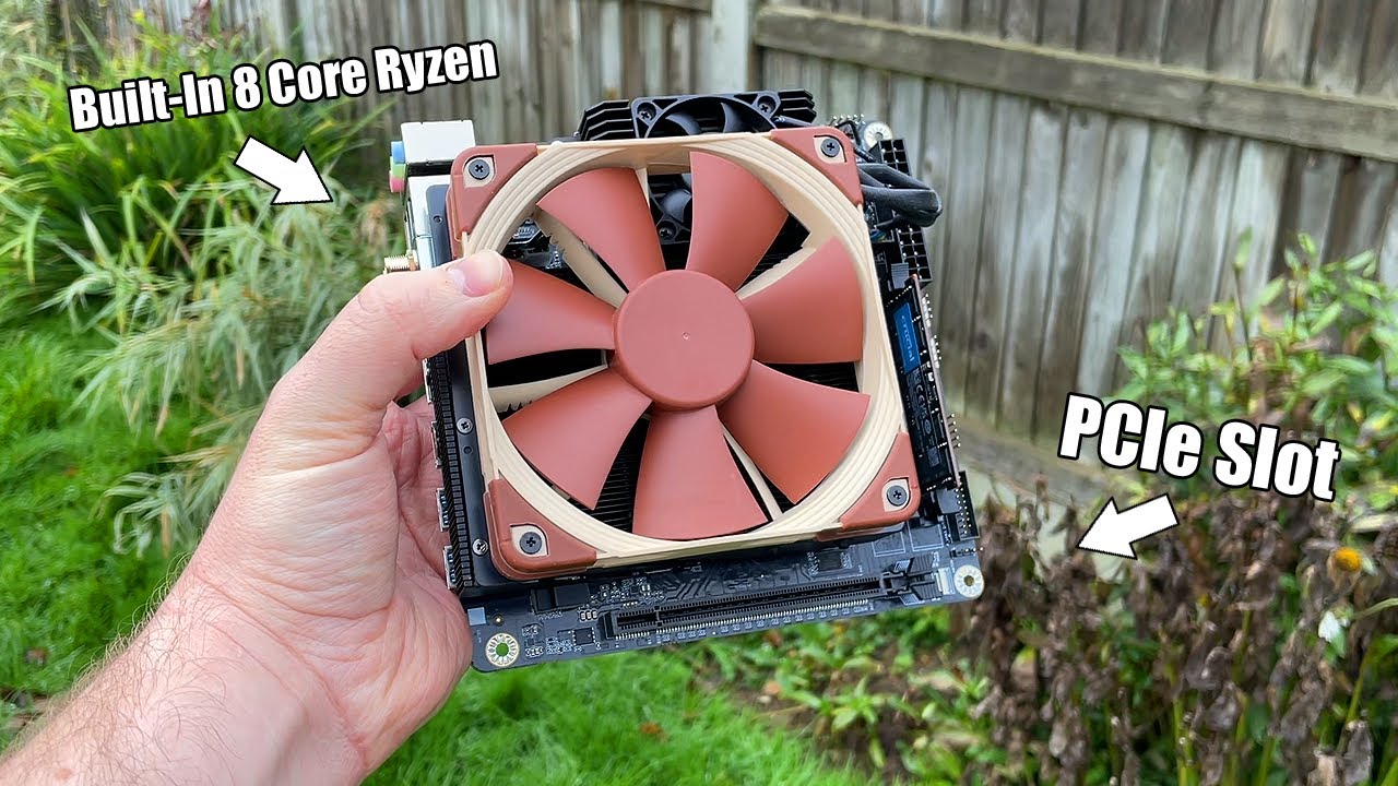This tiny motherboard has a built-in laptop CPU - Minisforum BD770i
