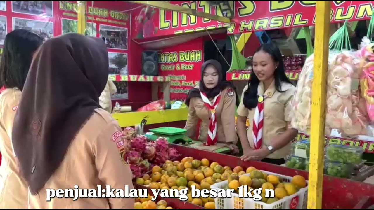 negosiasi di toko buah
