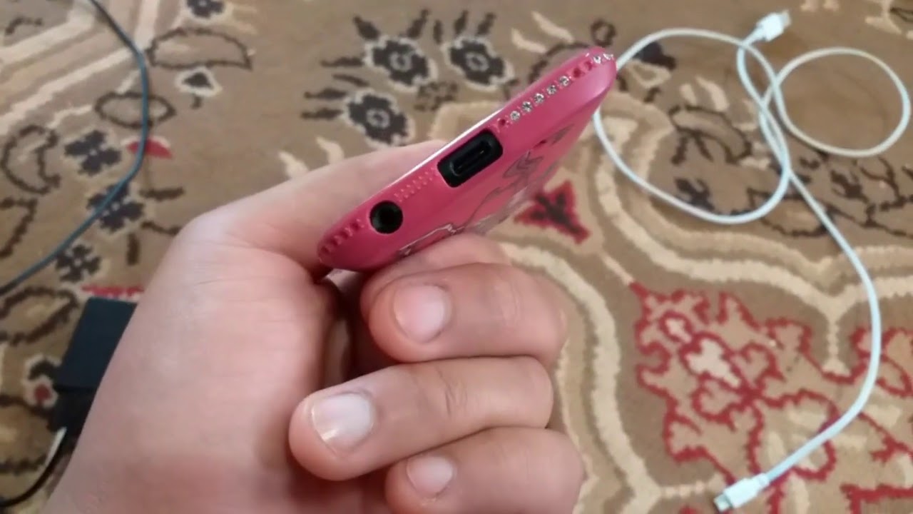 Cabo usb do celular desconectando e frouxo saindo (consertado)