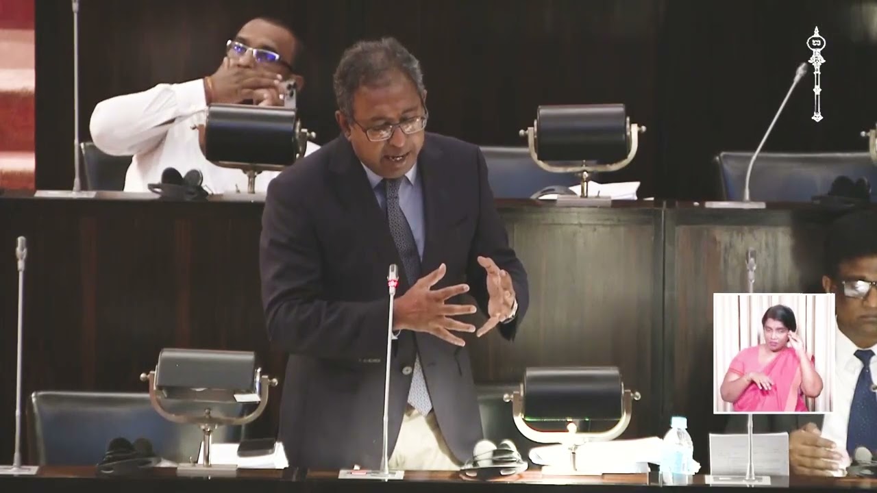 අල්ලස් කොමිසමේ වැටුප් ගැන අගමැතිනිය සහ අධිකරණ ඇමතිගෙන් ප්‍රශ්න කරයි!