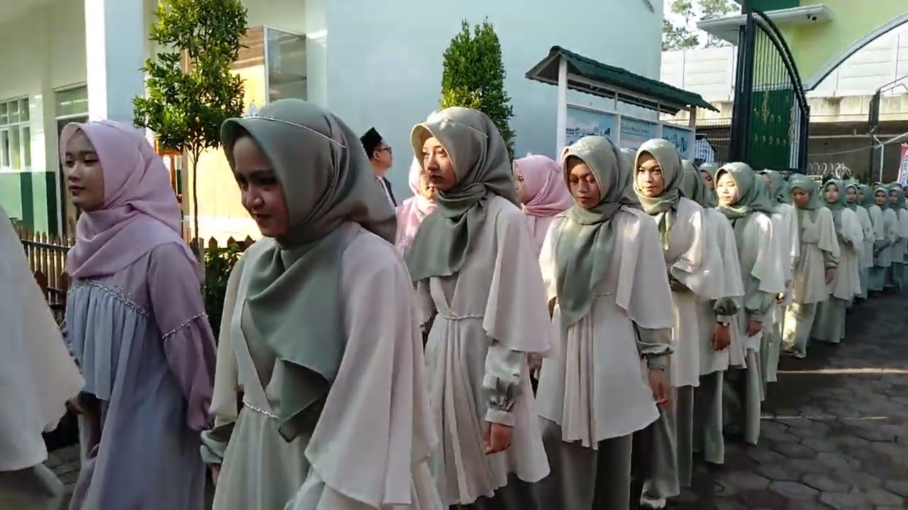Kedatangan Para Wisudawan dan Wisudawati Pondok Pesantren Nurul Iman Cibaduyut Bandung 🎓
