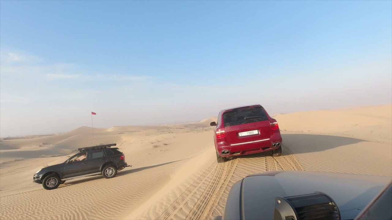 Porsche Cayenne desert club