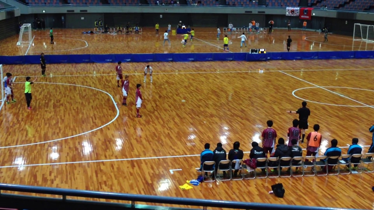 バディフットサルクラブ（白 ）対 Ladcao Shiga（前半）