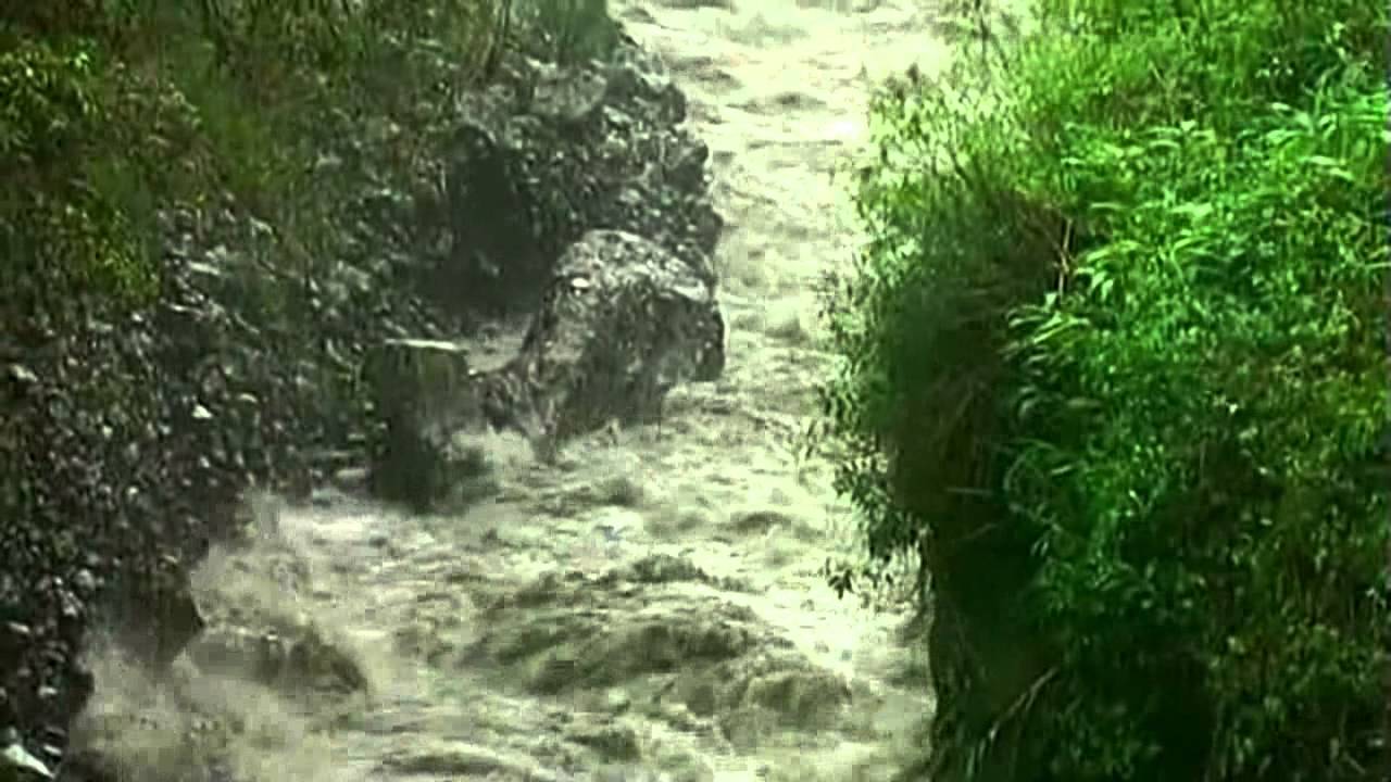 Cyclone DINA à l'île de La Réunion - Janvier 2002