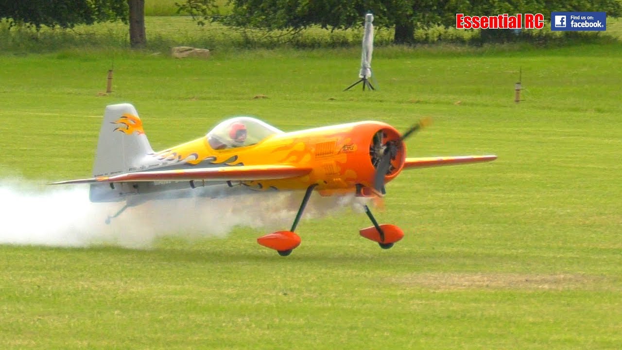 Moki 250cc RADIAL powered 40% CARF Sukhoi SU-31 (Andy Rigby)
