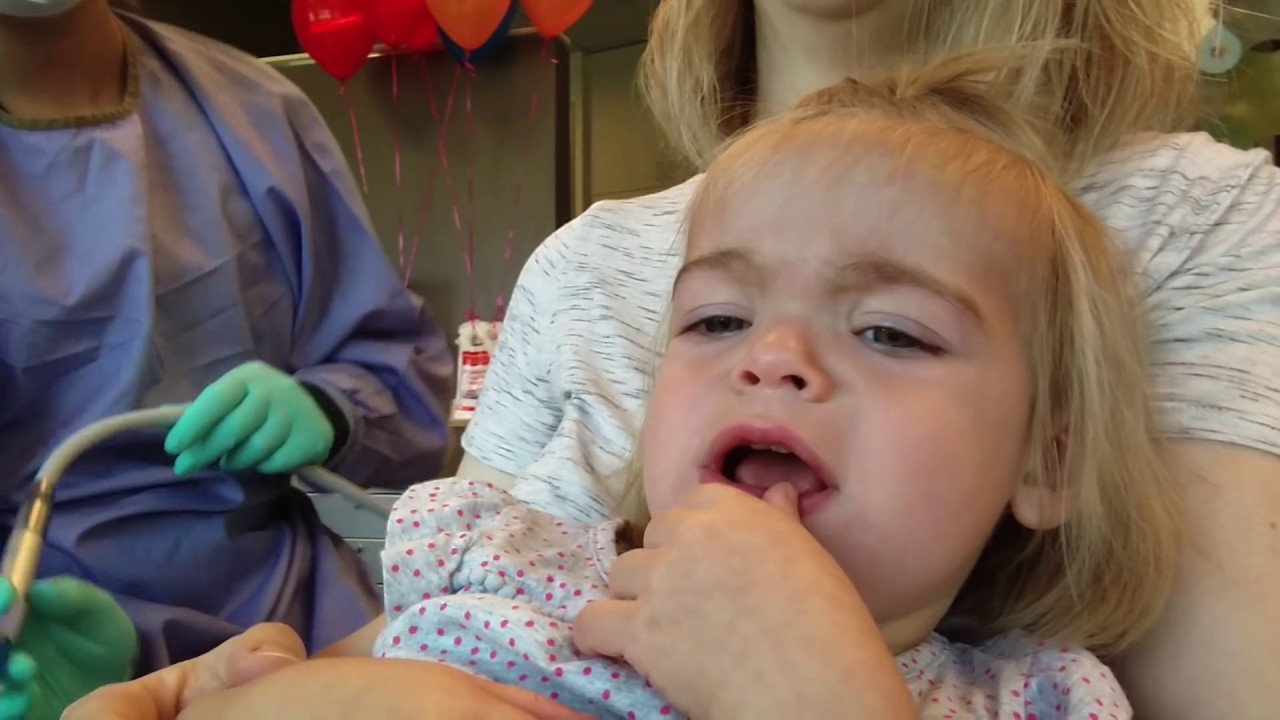 Baby's First Dentist Visit | 6 Kids at the DENTIST! | BIG FAMILY FUN!!