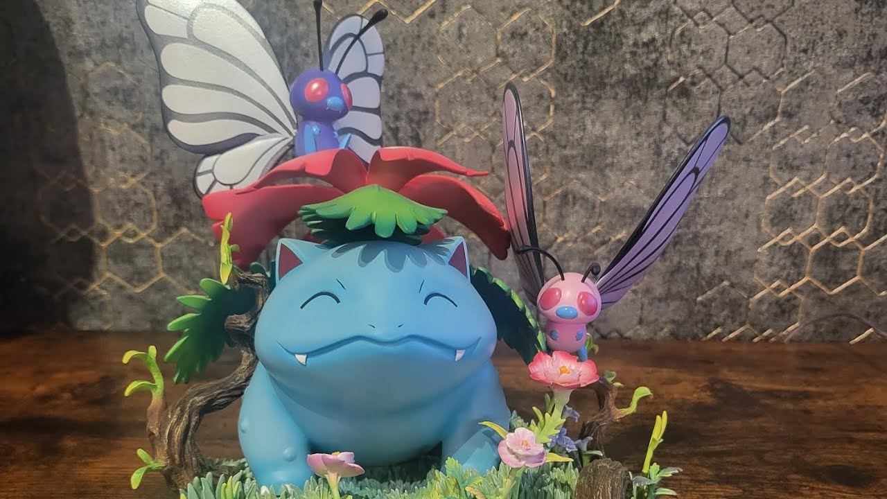 venusaur and Butterfree by moon shadow Studio