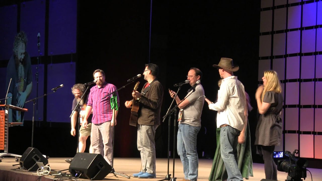 Phoenix Comicon 2014 - Patrick Rothfuss at Paul and Storm Concert