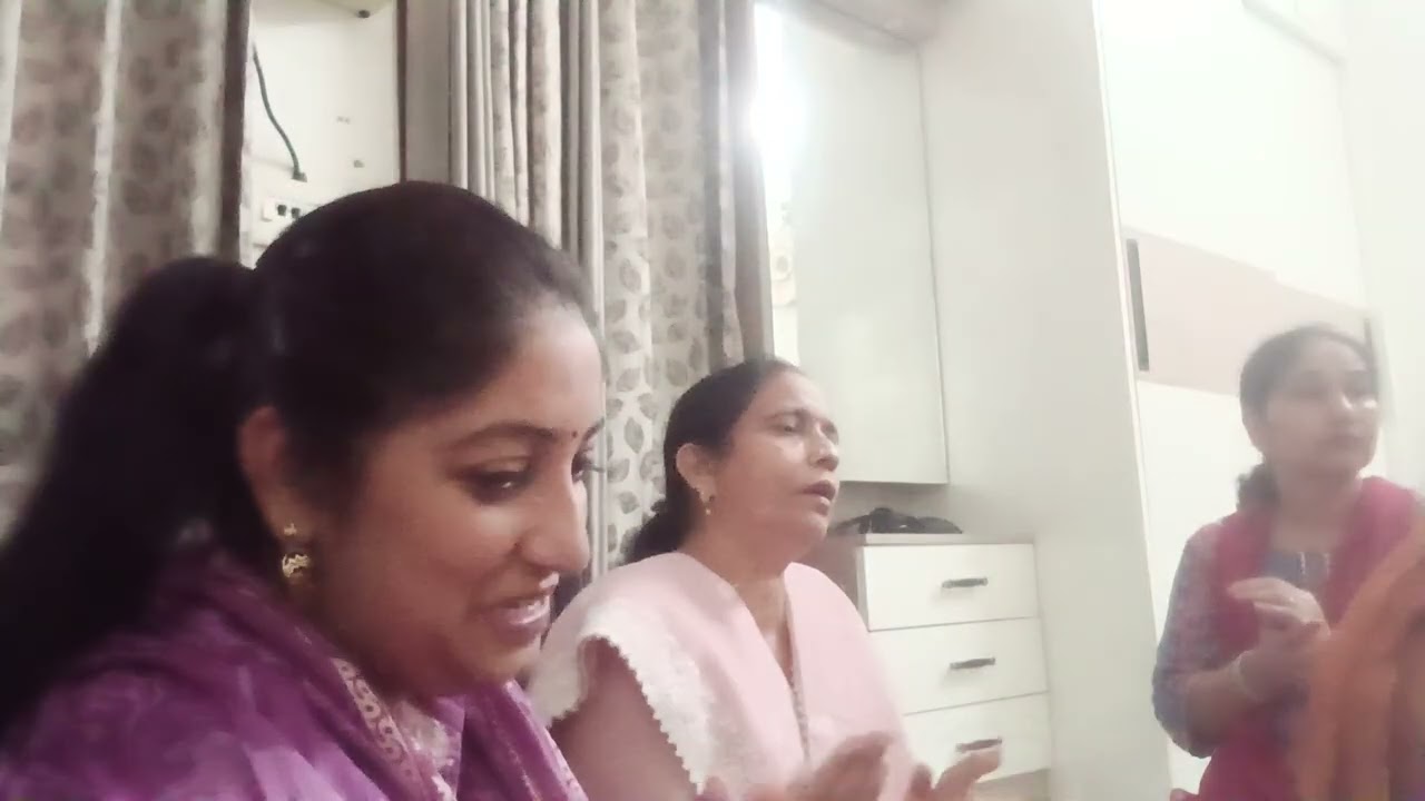 🌹 नवरात्रि 🙏 माता रानी का भजन⛪ रख चरणा दे कोल कोल शेरावालिए##viralvideo 