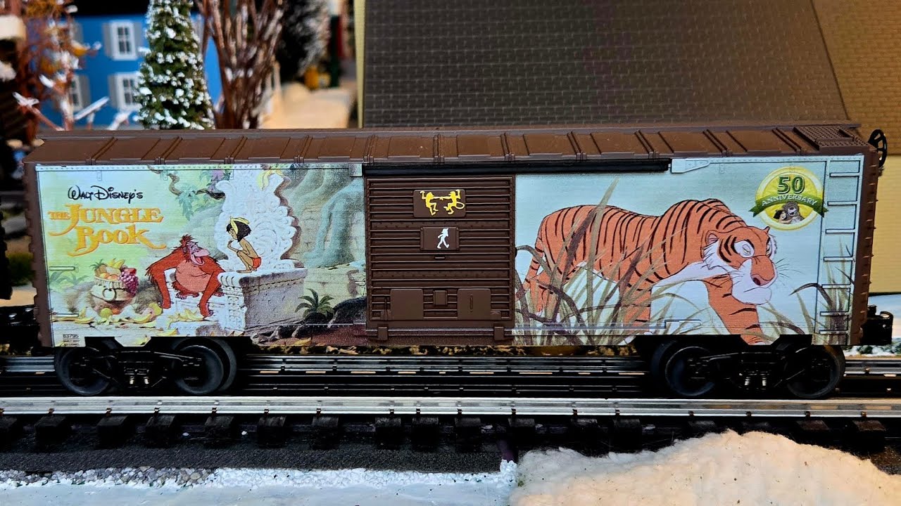 Lionel Disney & Angela Trotta Thomas Boxcars 
