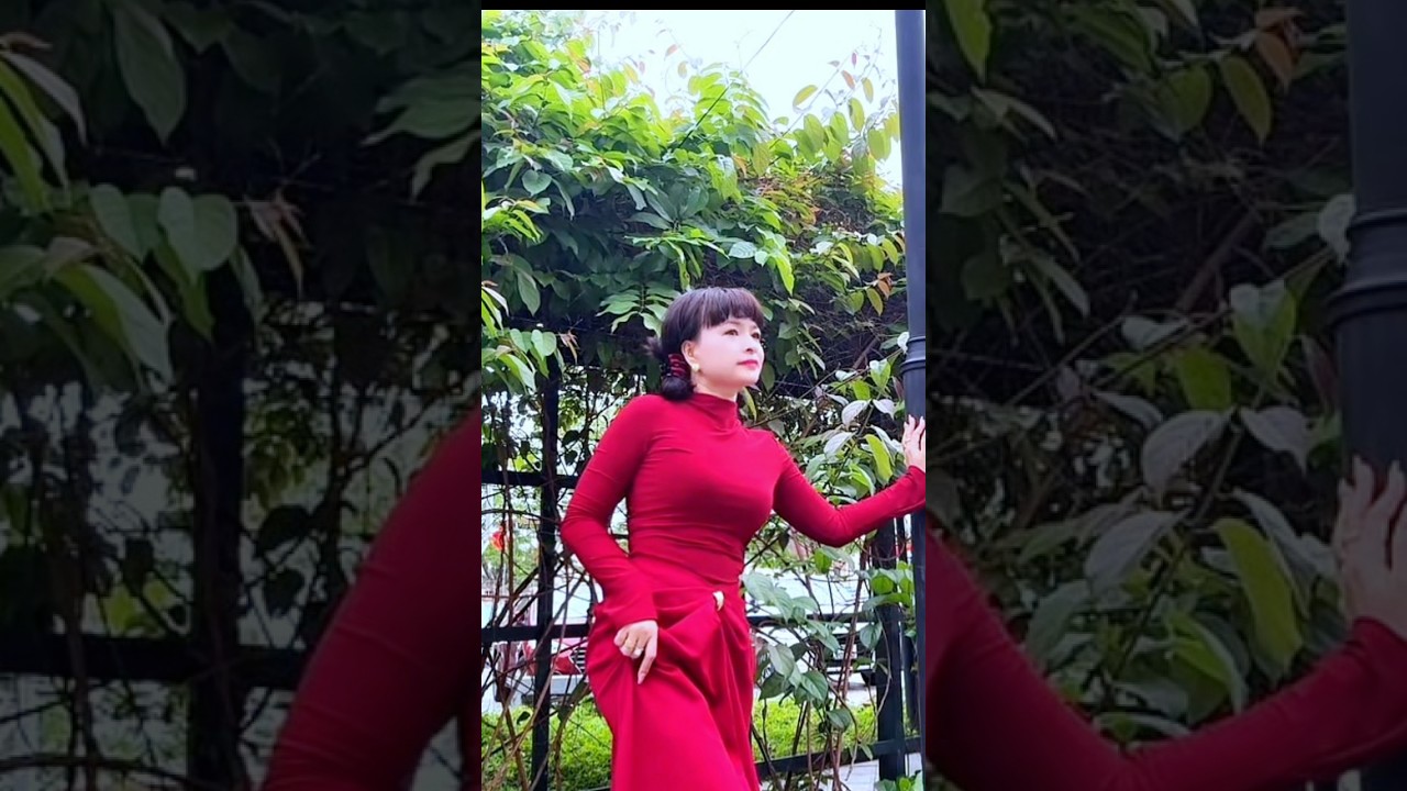 Tuổi nàng 15 #funny ,#shorts ,#tuoinang15,#bolero .#nhachaymoingay .