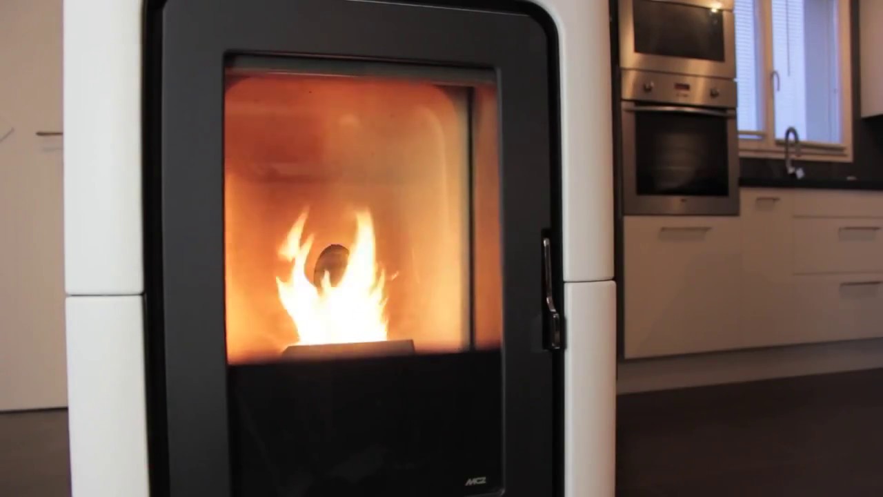MCZkandallo.hu bemutatja  Tüzelés a TOBA pellet kályhával