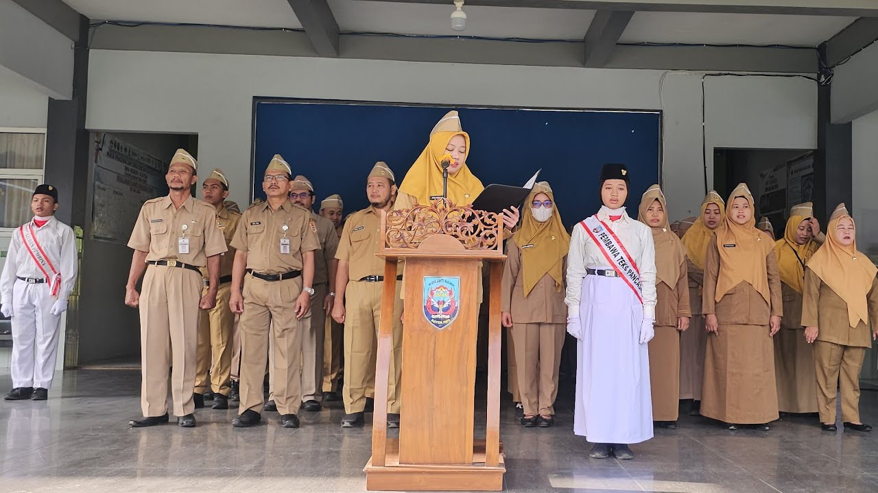 Upacara Bendera, petugas kelas XI F 1, 2 Februari 2026