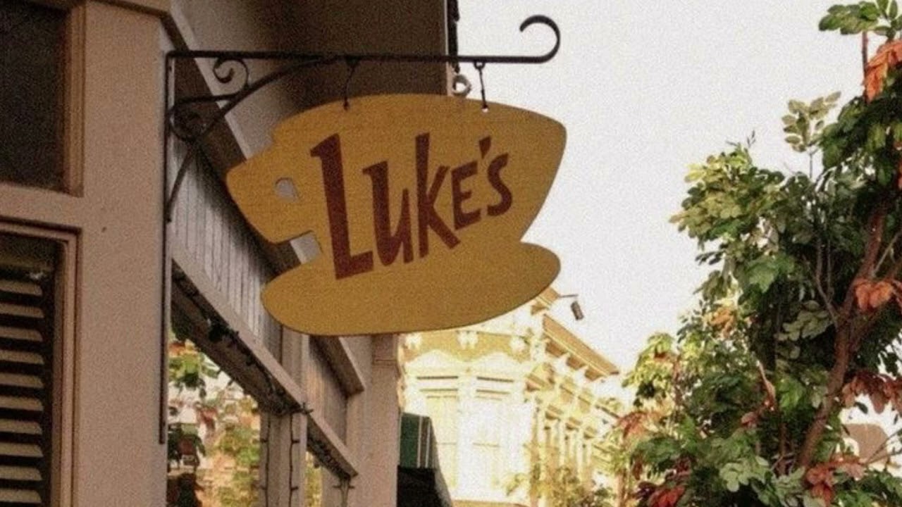 rory gilmore studying in stars hollow ~ an autumnal study playlist 📚📖🍂