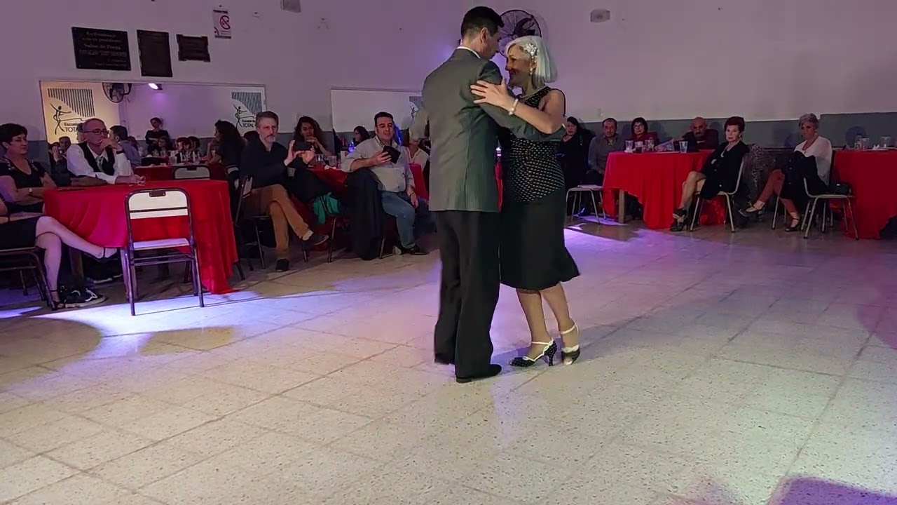 Gustavo Rodriguez y Laura Borelli - Organito de la tarde -
