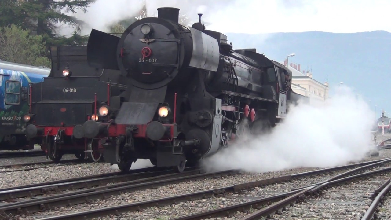 Sprega lokomotiv SŽ 06-018 in SŽ 33-037