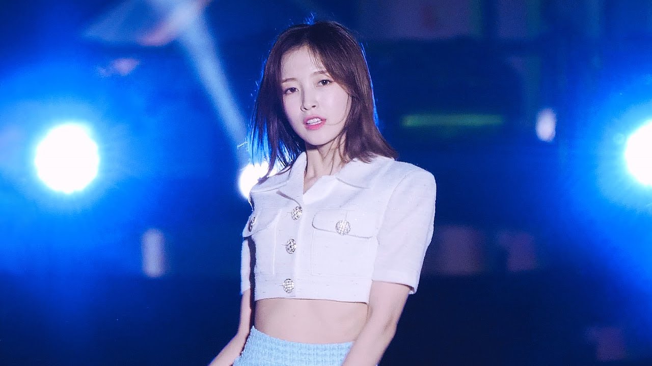 200807 오마이걸 아린 직캠 4K '살짝 설렜어, Dolphin, BUNGEE, Real World' OH MY GIRL Arin fancam @ 평창 평화페스티벌