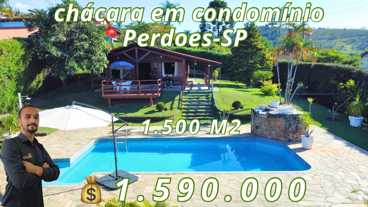 Chácara em condomínio na região de Atibaia-SP