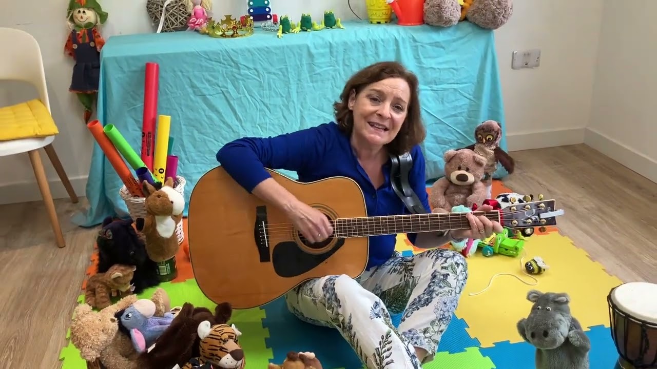 Mud Mud Glorious Mud | Mrs Furryboots Summer Children's Songs