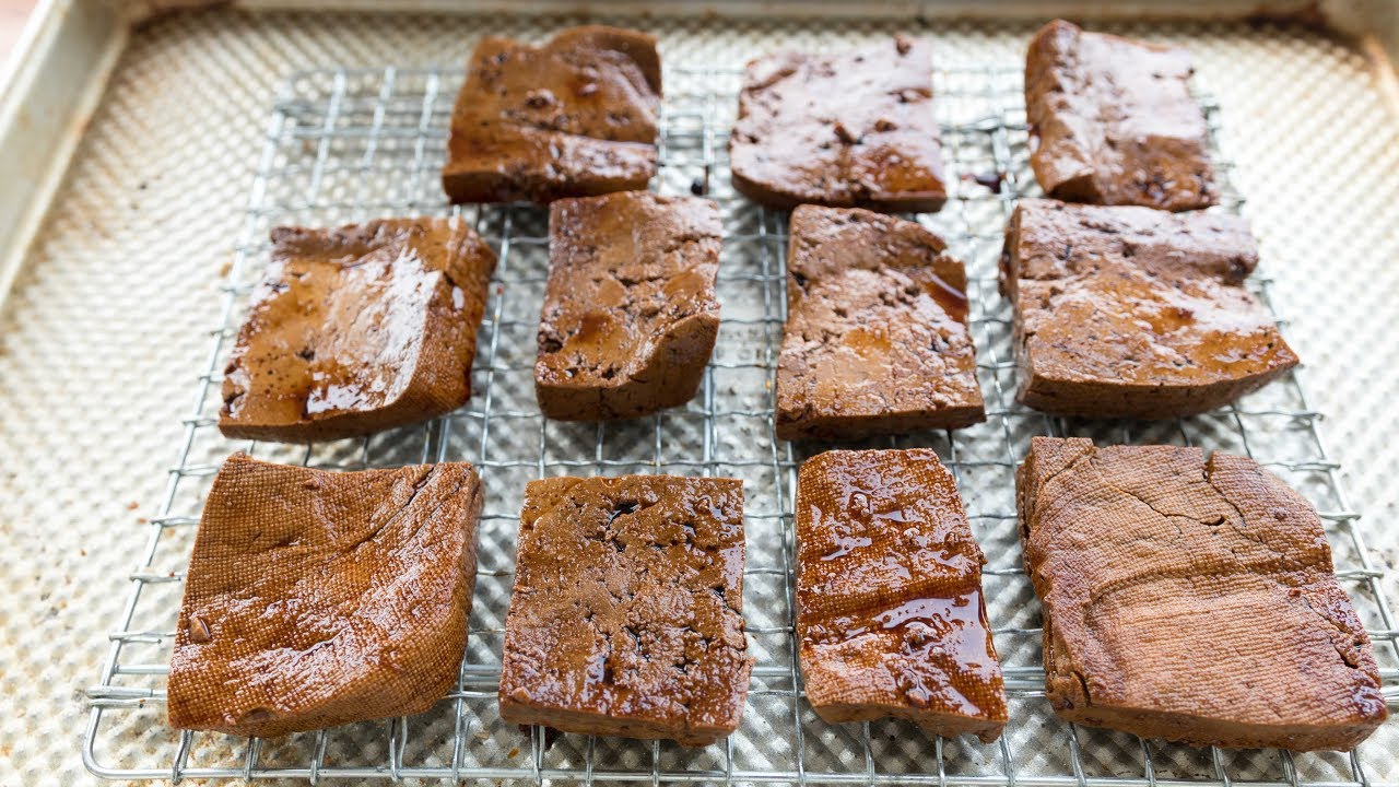 HOW TO MAKE FIVE SPICE TOFU? | EASY RECIPE!! 五香豆腐做法