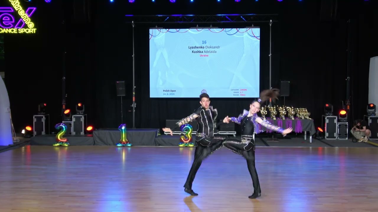 Juniors, 1. Place UKR - Oleksandr Lyashenko — Adelaida Kushka  [www.rokenrol.cz]
