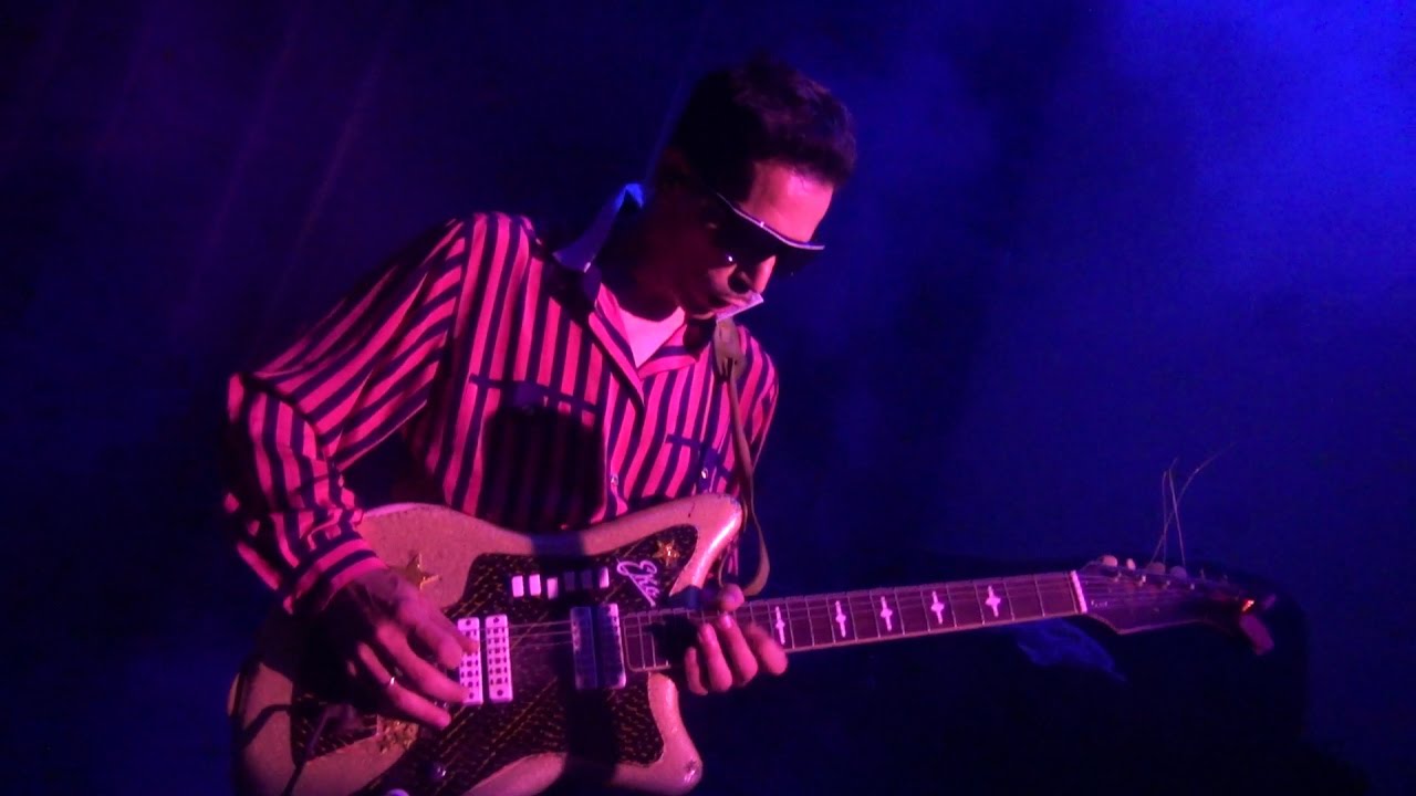 Charlie Megira Live at Rothschild 12, 14.6.16 + Bonus 2014 Footage
