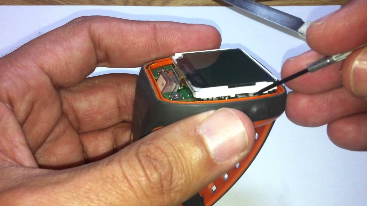 Forerunner 310XT - Open device for service - can't locate satellites.