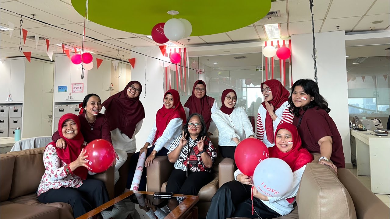 LOMBA AGUSTUSAN di KANTOR