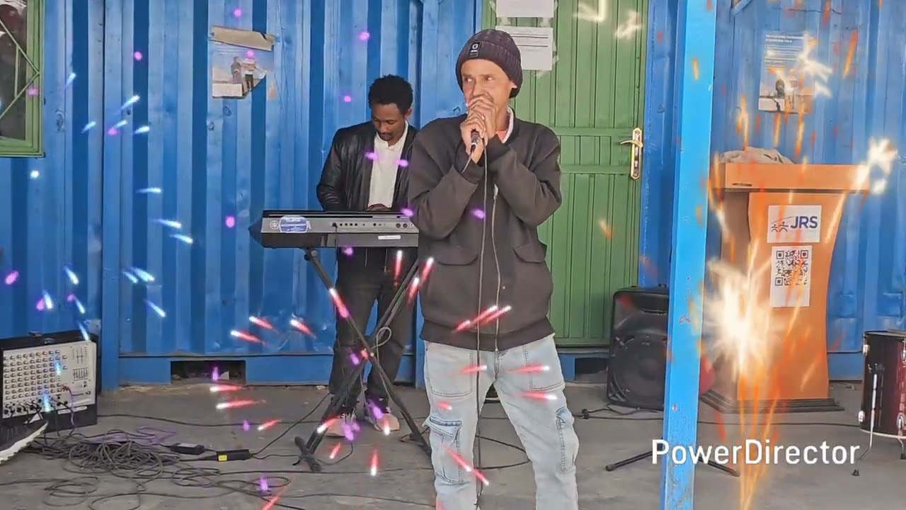 sudan areb music ብመኽንያት ሓዱሽ ዓመት  ኮንሰርት ይቅጽል .... ወዲ ቀሺ