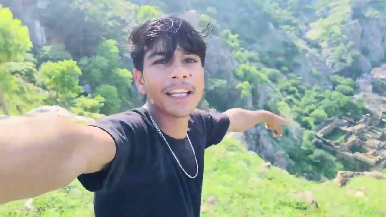 😲समूह का किला इस किले में कुछ ऐसा मिला जो🤩 कहीं💯 नहीं मिला#vlog #viral #funny#basketball #automobile