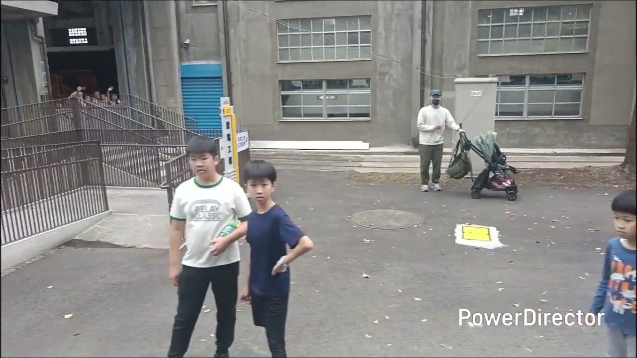 國家鐵道博物館 搭 火車               鐵博東-鐵博西    路程景