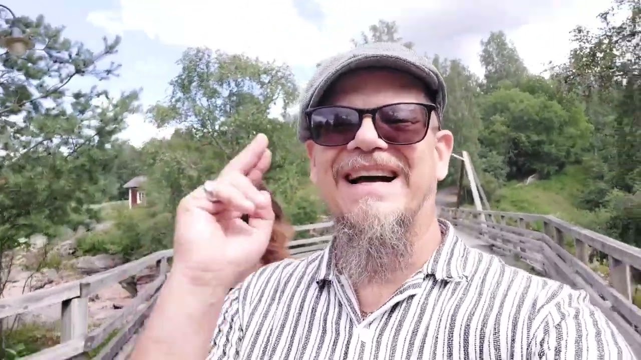 Joutomiehen pimee retki ihan puskista