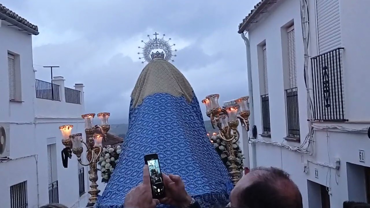 virgen en la plaza del socorro