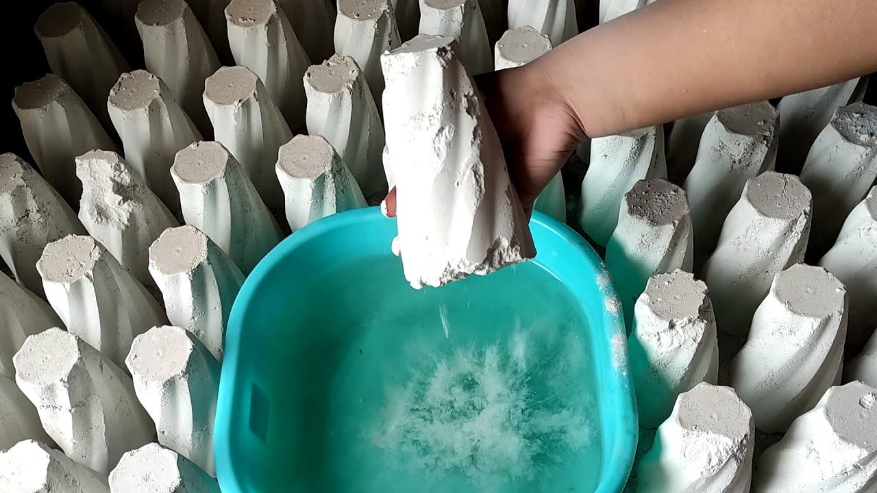 ASMR:very dusty soft melting pure white cement cone glasses wholecrush in mini 💦 tub+dry on sieve