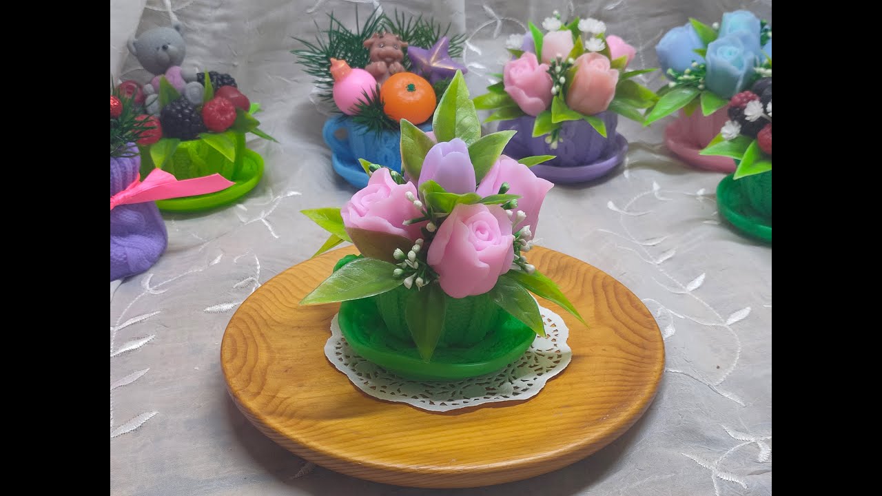 Собираю букет из мыла в мыльной чашке