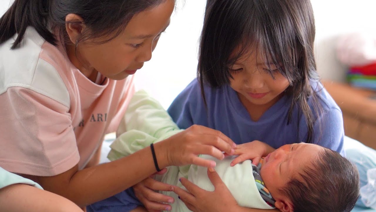 KEYSHA DAN AFSHEENA PUNYA ADIK BARU BABY E