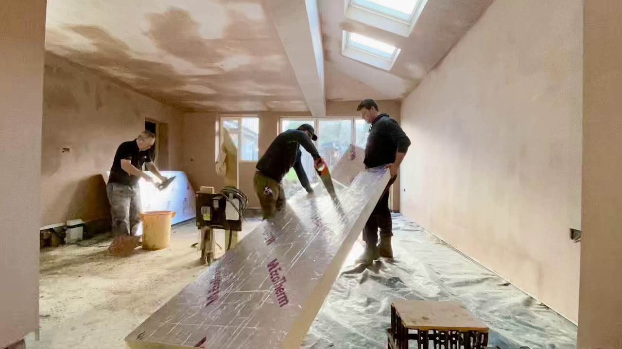 Insulating extension floor ready for Screeding
