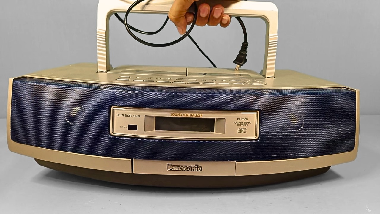 Restoring a Japanese Panasonic Boombox — 2003 Model