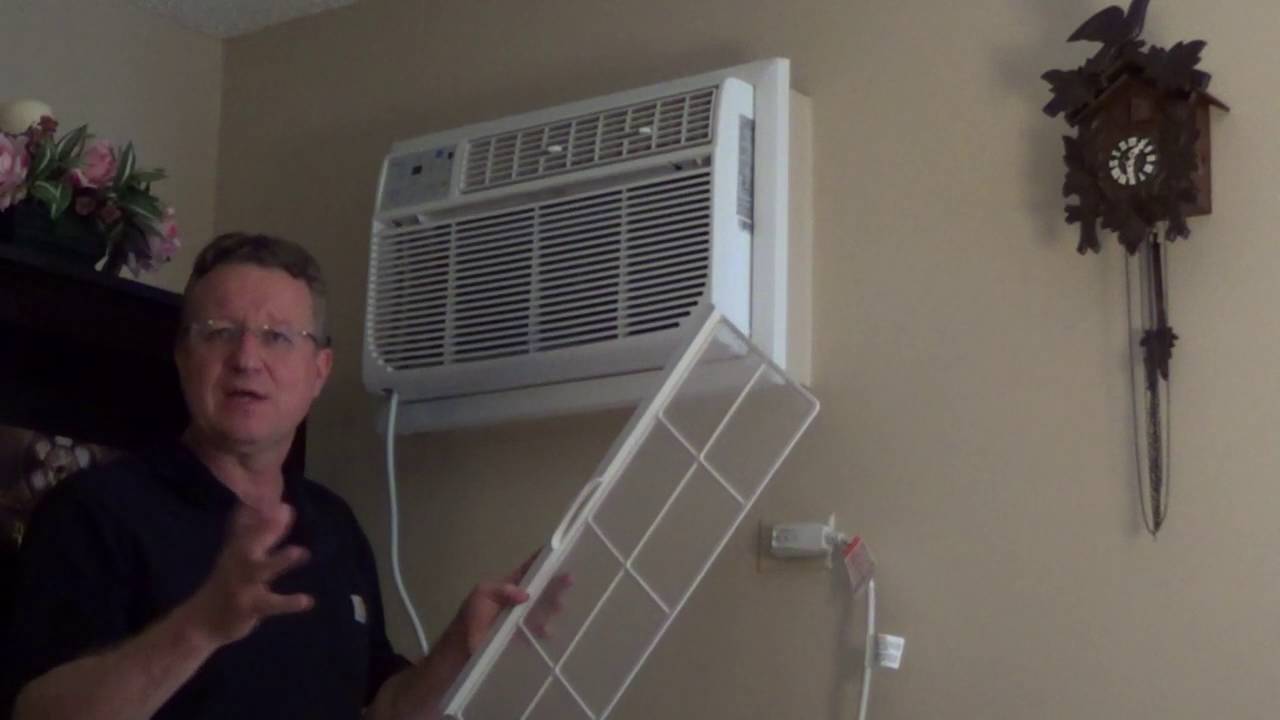 How To Clean an Air Conditioner Filter