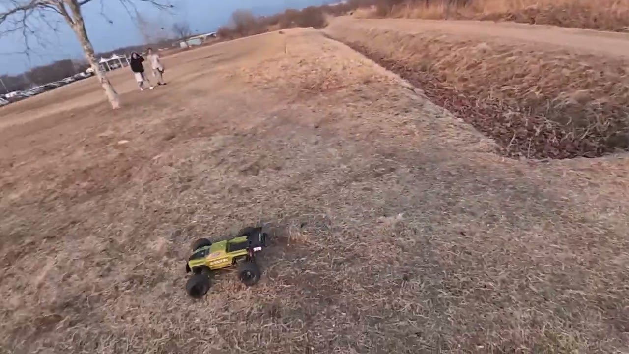 Arrma Kraton Off-road Bashing 6S Speed Run
