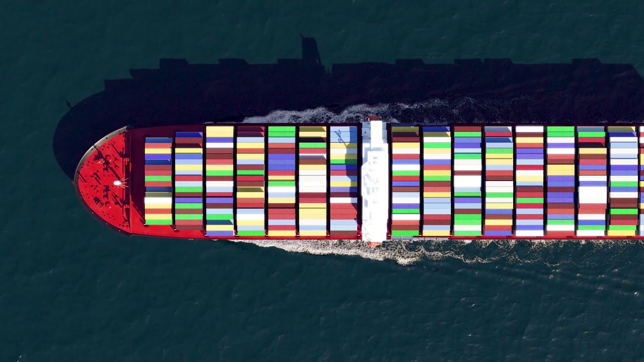 Why Panama has 8,000+ Ships
