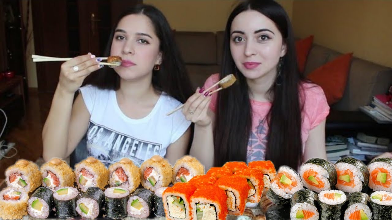 50 СУШИ РОЛОВ ЗА РАЗ/ MUKBANG / #AykaEmilly Ask Fatima